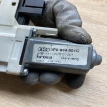 4F0959801C   Rear door window regulator motor Audi A6 S6 C6 4F