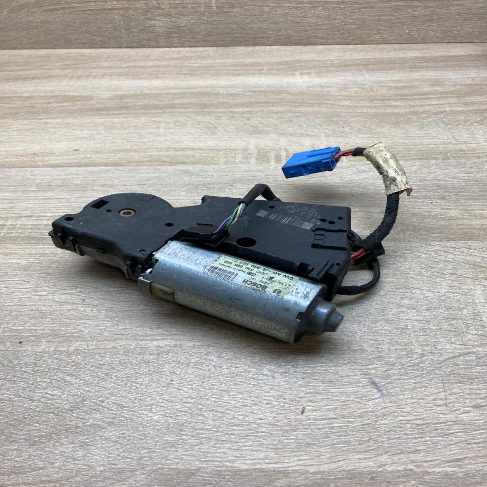 1J6959591C   Sunroof control unit/module Volkswagen Golf IV