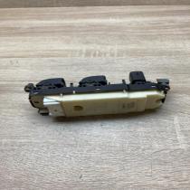 84040 48050 8404048050  Electric window control switch Toyota Highlander XU20