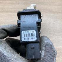 1K0959704AL 1K0959795AA  Rear door window regulator motor Volkswagen