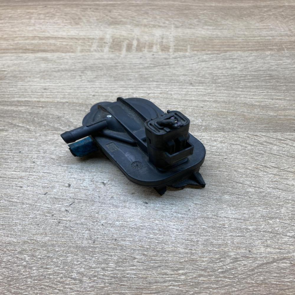 9645022680   Exhaust gas pressure sensor Peugeot 406