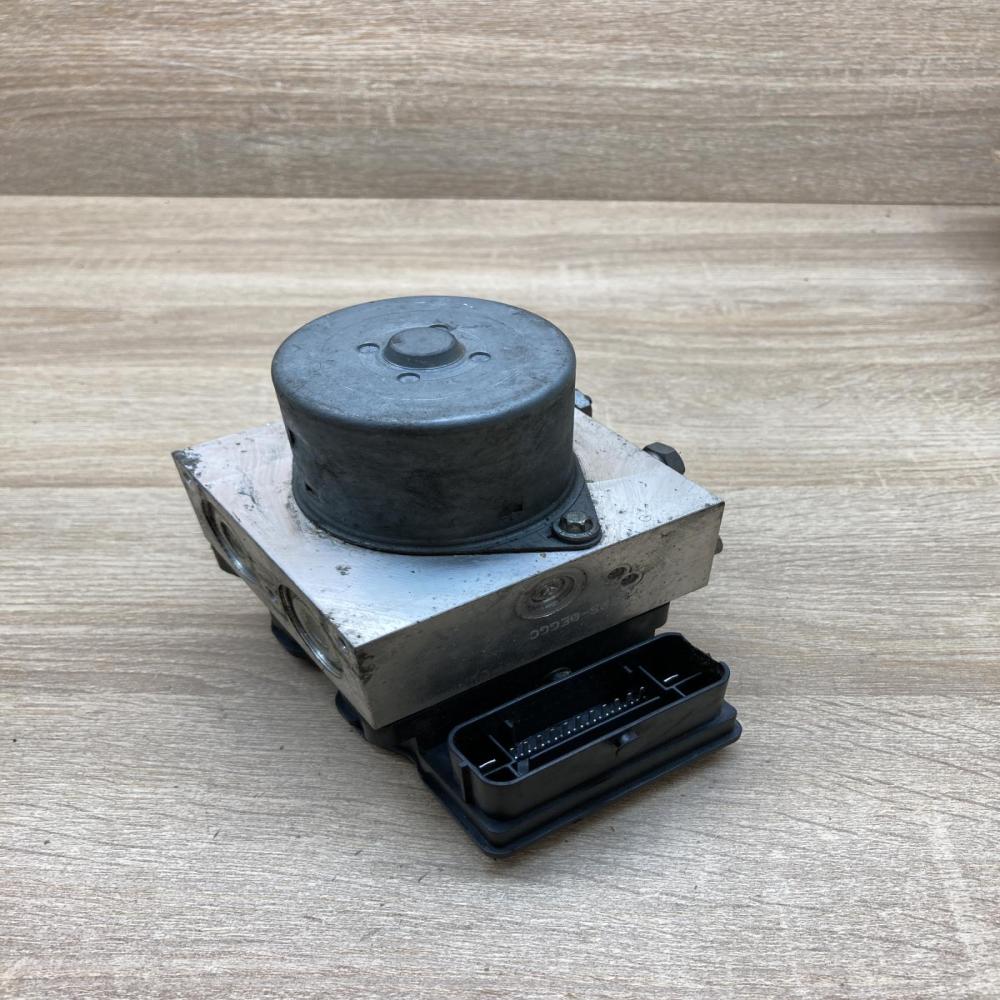6G91 2C405 AJ 6G912C405AJ  ABS Pump Ford Galaxy