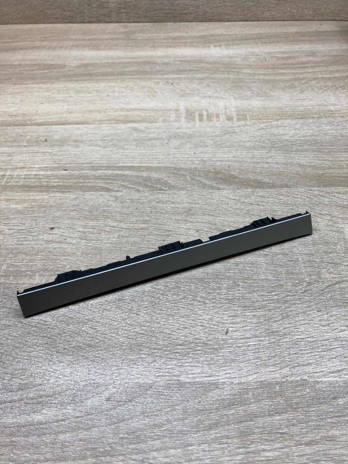 3C0858336N   Dashboard trim Volkswagen PASSAT B6