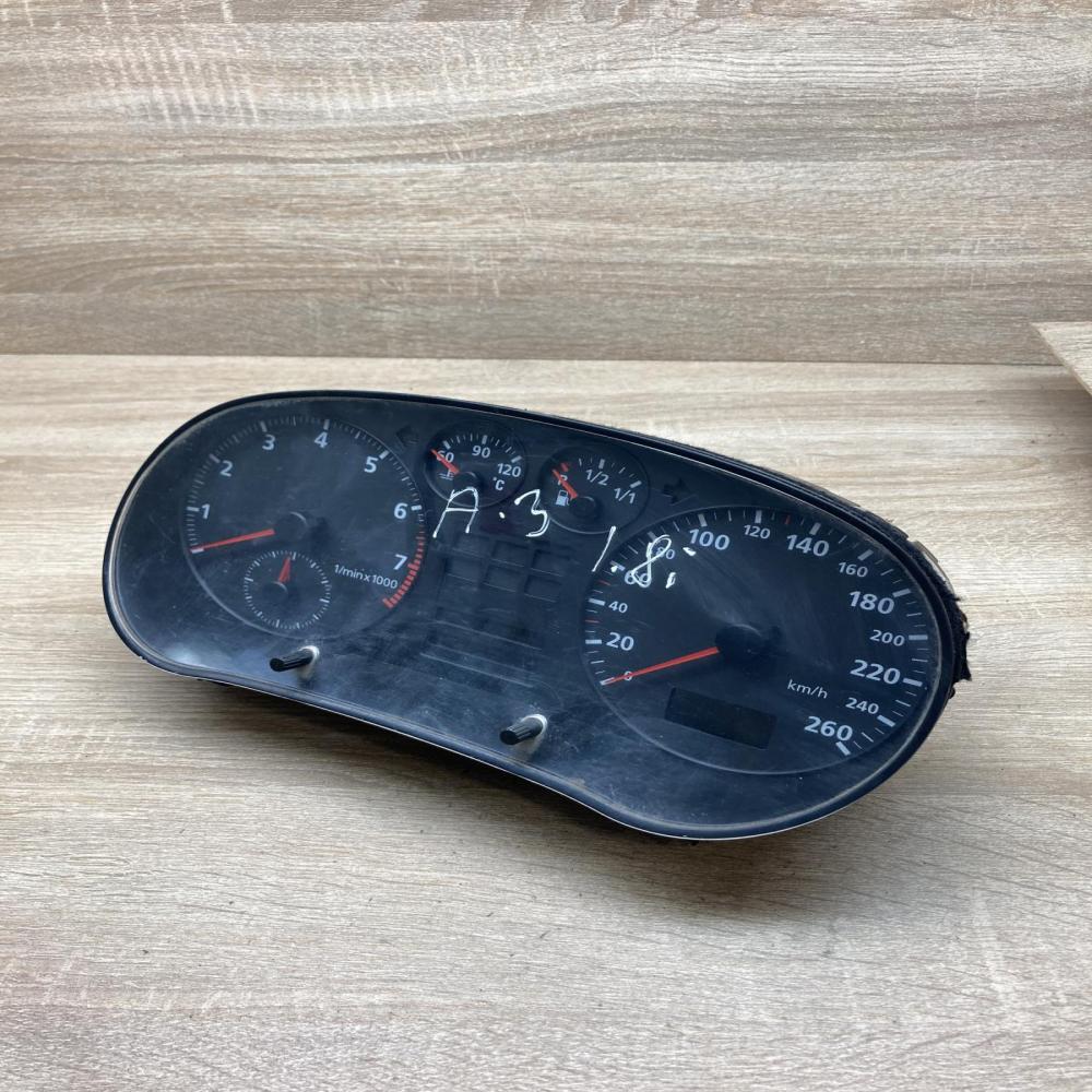 8L0919860A 110008778  Speedometer (instrument cluster) Audi A3 S3 8L