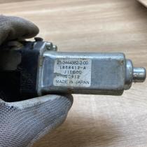 3444382 1658412A  Seat adjustment motor Subaru B9 Tribeca