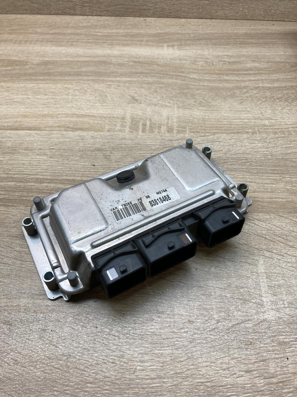 9657499780 0261207474  Engine control unit/module ECU Peugeot 307