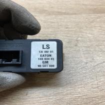 90561086   Electric window control switch Opel Astra G