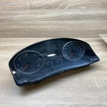 1K0920863B   Speedometer (instrument cluster) Volkswagen Golf V