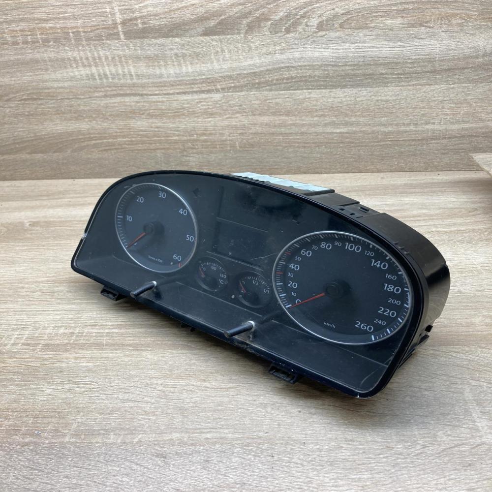 1T0920860G V3354110  Speedometer (instrument cluster) Volkswagen Touran I