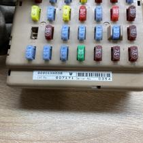 82201XA00B   Fuse module Subaru Tribeca