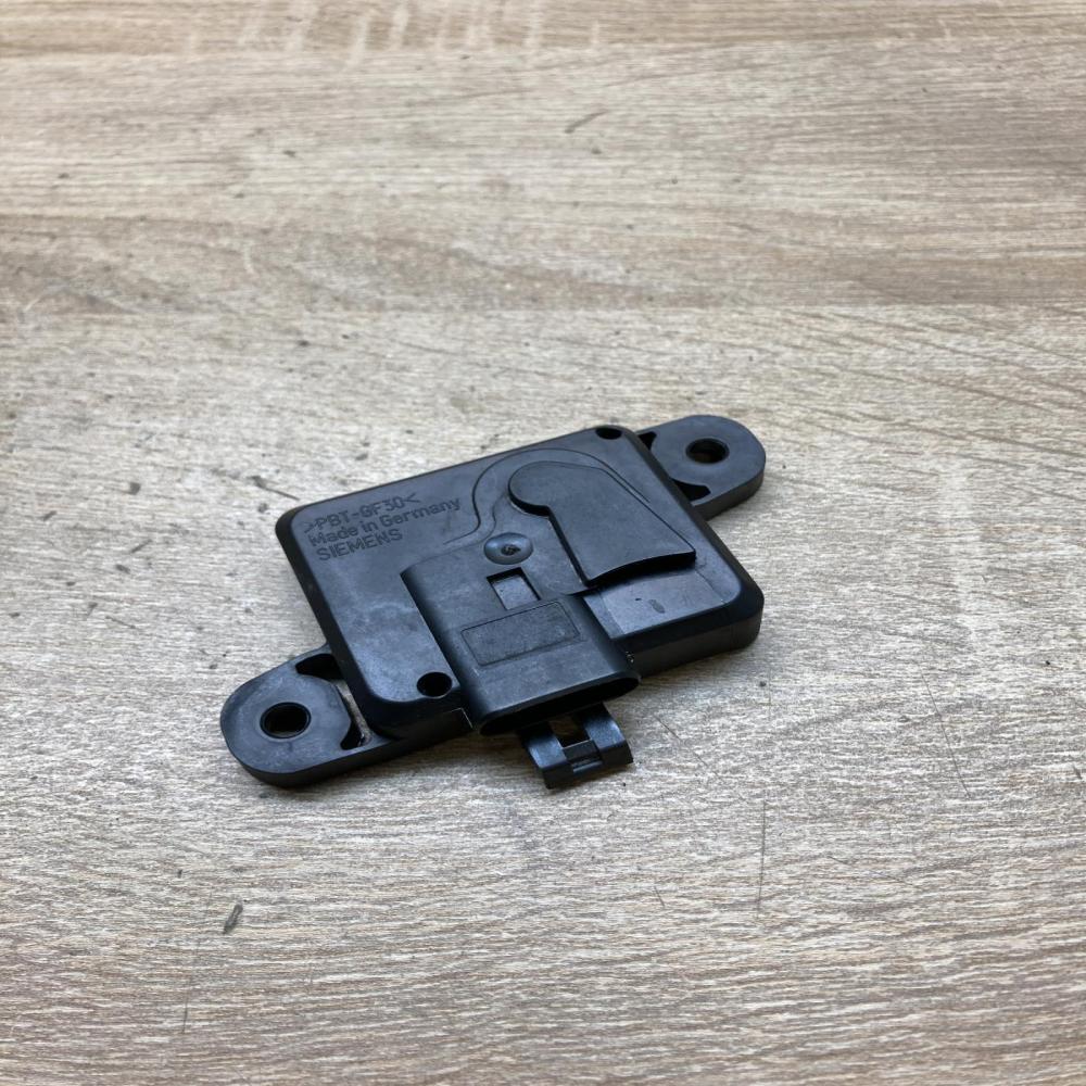 09133263   Airbag deployment crash/impact sensor Opel Zafira A