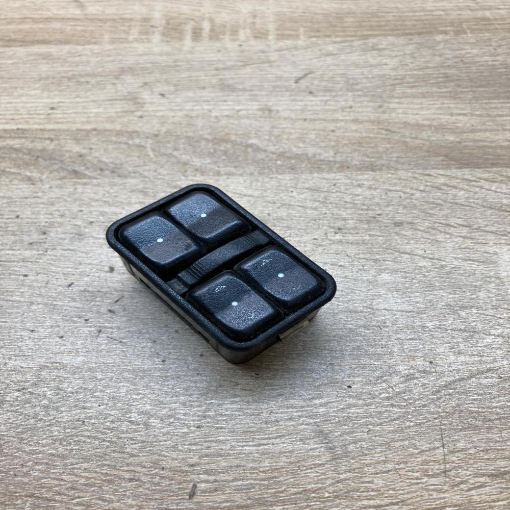 90561086 13363401  Electric window control switch Opel Zafira A