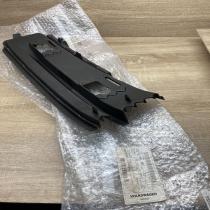 565807368 565 807 368  Front bumper lower grill Skoda Kodiaq