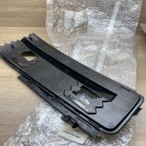 565807368 565 807 368  Front bumper lower grill Skoda Kodiaq