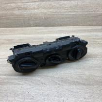 537011CF 00040226  Climate control unit Volkswagen Golf V