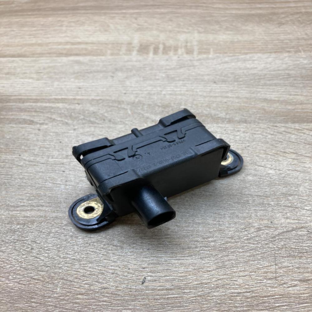 7H0907655A   ESP acceleration yaw rate sensor Volkswagen Golf V