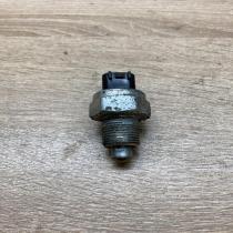 6L08   Reversing light switch sensor Honda Jazz