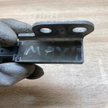 TC3Z0046111248   Airbag deployment crash/impact sensor Nissan Maxima
