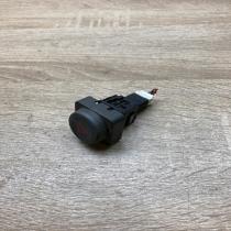 06019   Hazard light switch Nissan Navara