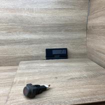 06019   Hazard light switch Nissan Navara