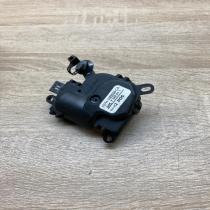 1S7H 19B634 CA 1S7H19B634CA  Air flap motor/actuator Ford Focus