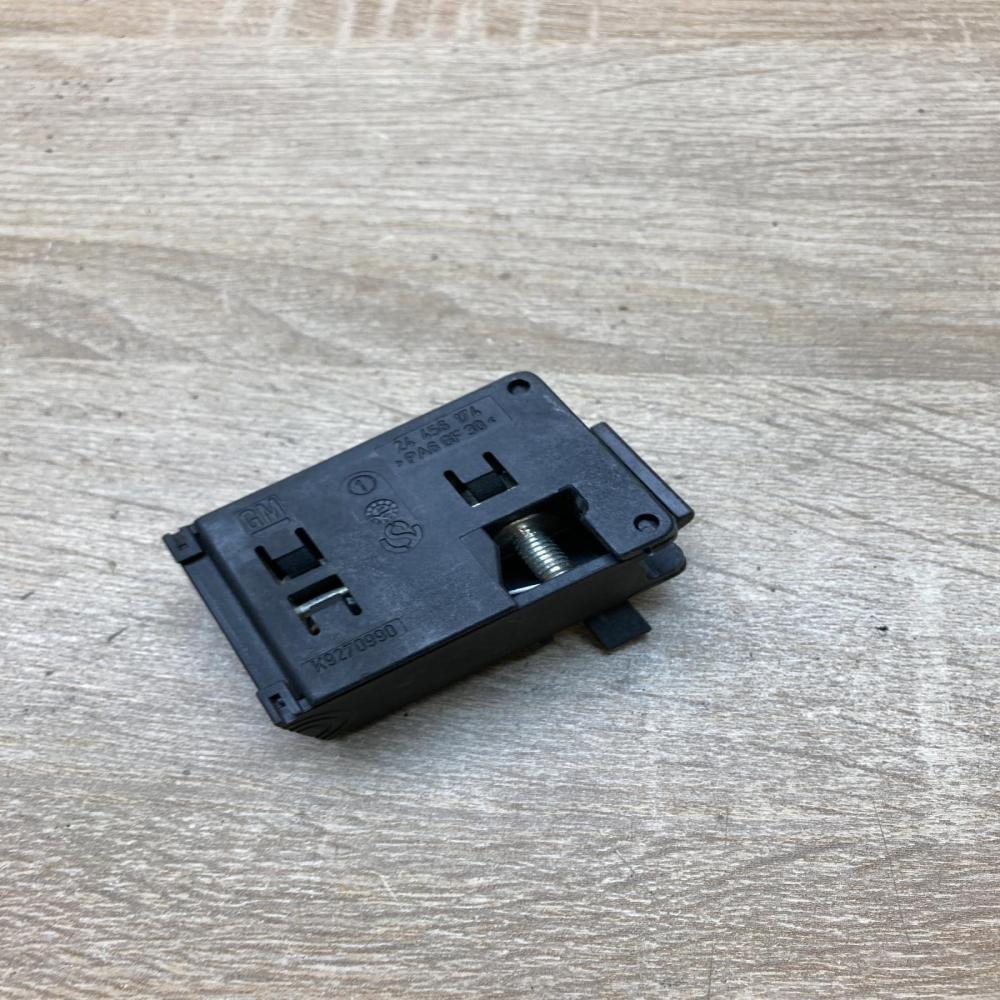 24456174   Battery relay fuse Opel Vectra C