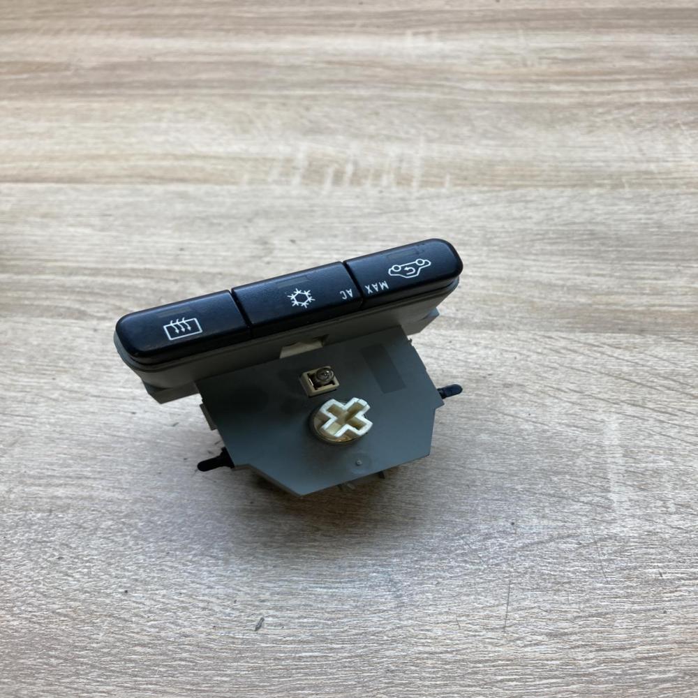 90559839   Interior fan control switch Opel Zafira A
