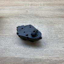 6934824   Air flap motor/actuator BMW 3 E46