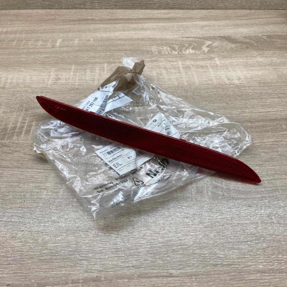 7363788 197337 11  Rear tail light reflector BMW 1 F20 F21