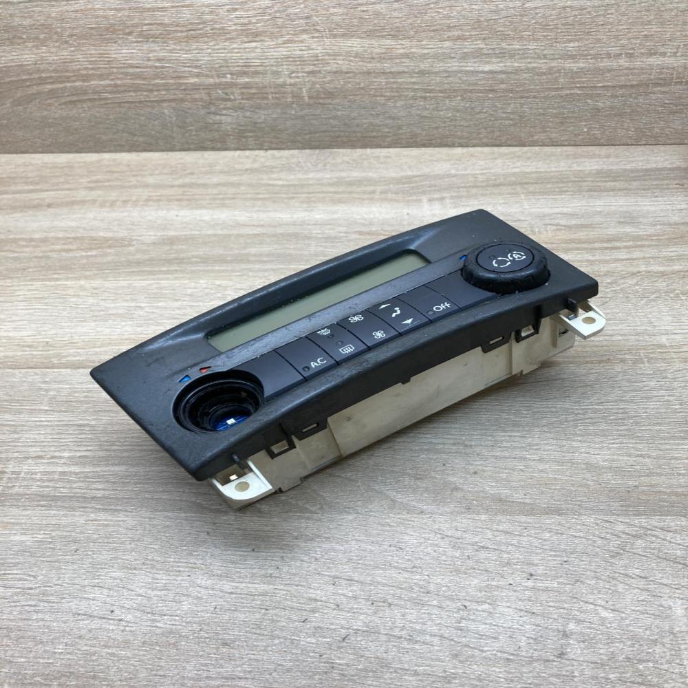 8200264429   Climate control unit Renault Laguna II