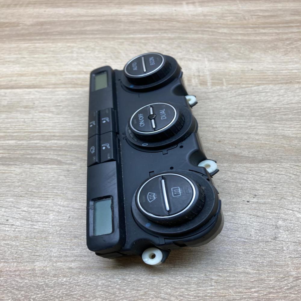 74641470   Climate control unit Volkswagen PASSAT B6