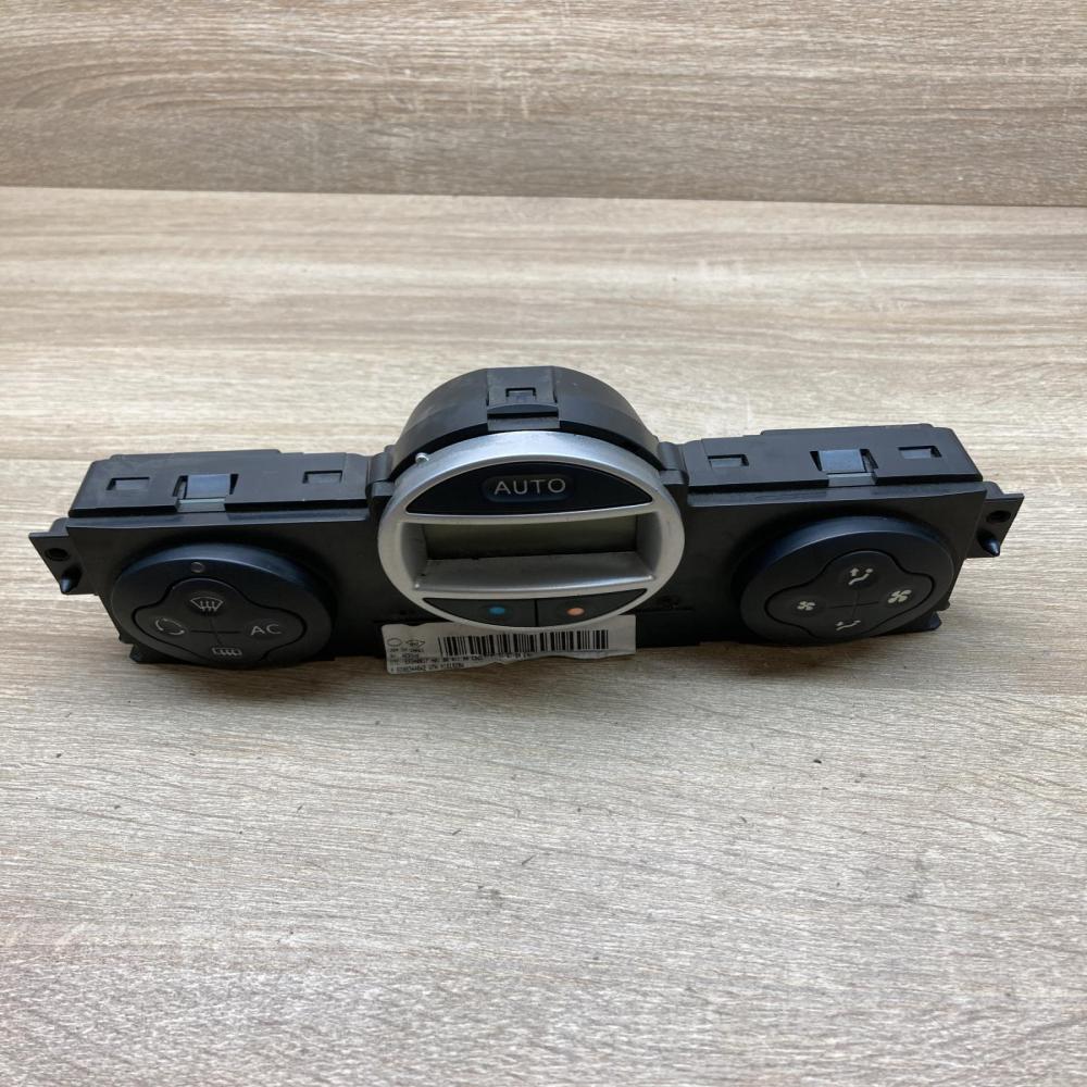 8200344842   Climate control unit Renault Scenic II -  Grand scenic II