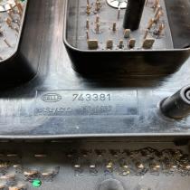 13206754 743381  Fuse module Opel Astra H