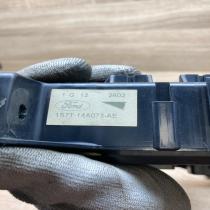 1S7T 14A073 AE 1S7T14A073AE  Fuse module Ford Mondeo Mk III