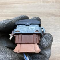 28082   Alarm switch Renault Megane II