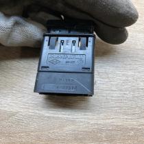 25177 602232A  Hazard light switch Renault Scenic I