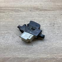 NISSAN window switch   Electric window control switch Nissan Primera
