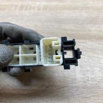192829   Electric window control switch Toyota Auris 150