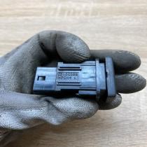 15C032   ESP (stability program) switch Toyota Prius (XW20)