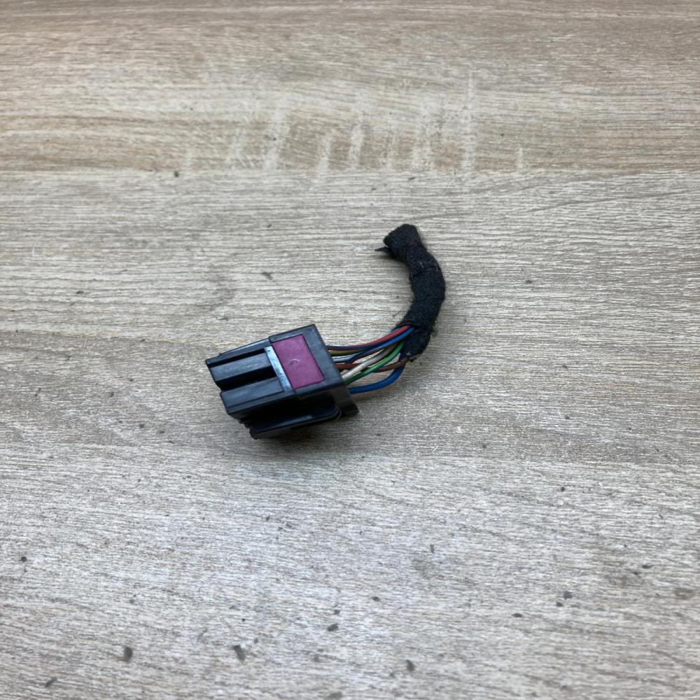1J0937733   Plug wire Volkswagen PASSAT B5.5