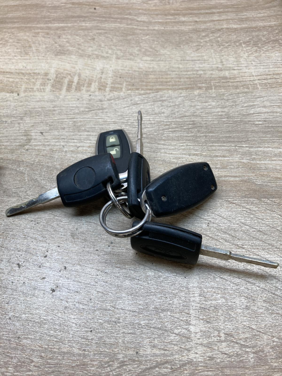 FORD KEY SET F024P  Ignition key/card Ford Transit