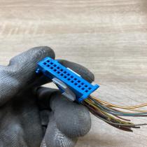 6913634   Plug wire BMW 7 F01 F02 F03 F04