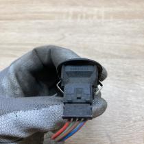 13383100 90561388  Electric window control switch Opel Astra G