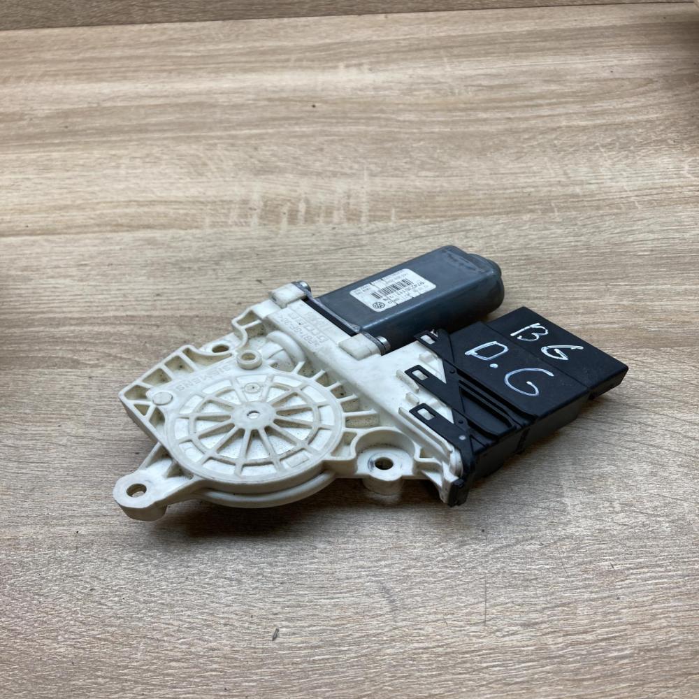 1K0959704P   Rear door window regulator motor Volkswagen PASSAT B6