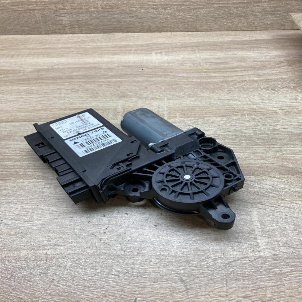 8E0959801E   Rear door window regulator motor Audi A4 S4 B7 8E 8H