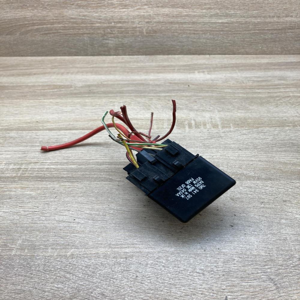 7M0941597   Other relay Volkswagen Sharan