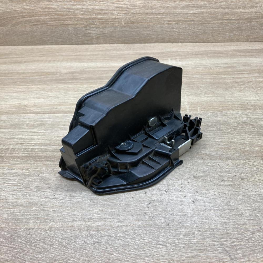 7276668   Front door lock BMW X3 F25