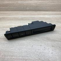 9628536777   Hazard light switch Peugeot 406