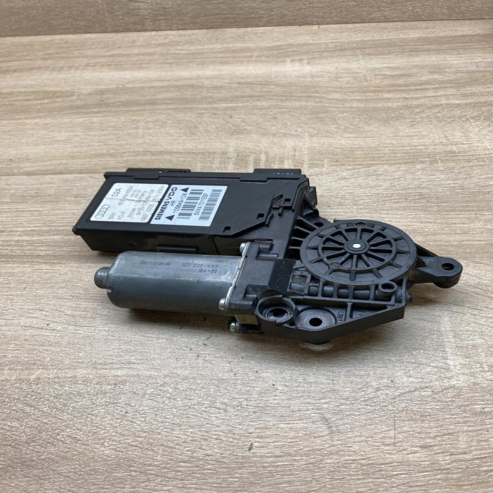 8E0959802A 0130821766  Rear door window regulator motor Audi A4 S4 B6 8E 8H