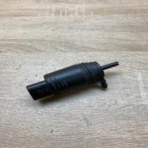 8377612   Windscreen/windshield washer pump BMW 5 E39